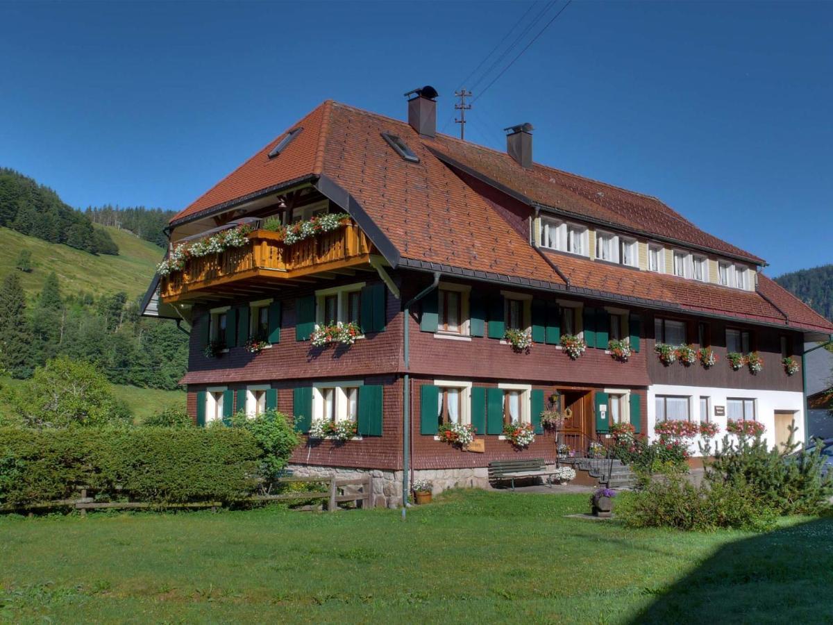 Gaestehaus Kaiser Menzenschwand-Hinterdorf Esterno foto