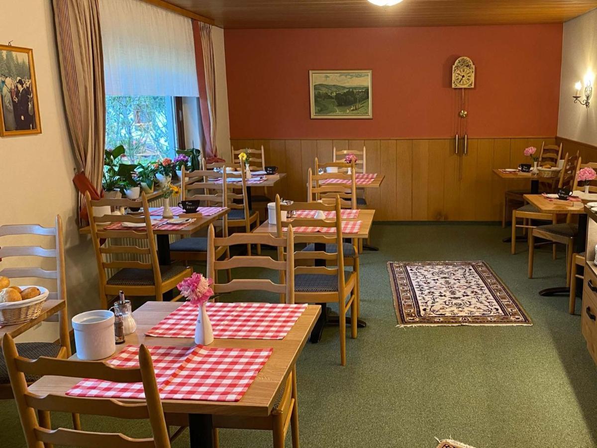 Gaestehaus Kaiser Menzenschwand-Hinterdorf Esterno foto